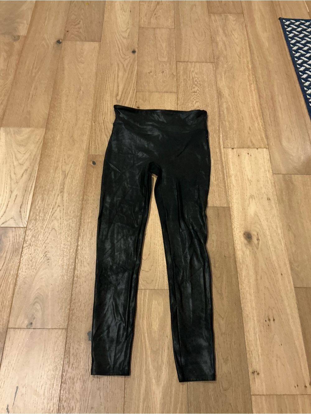 SPANX Women's Shiny Black Faux-Leather Leggings